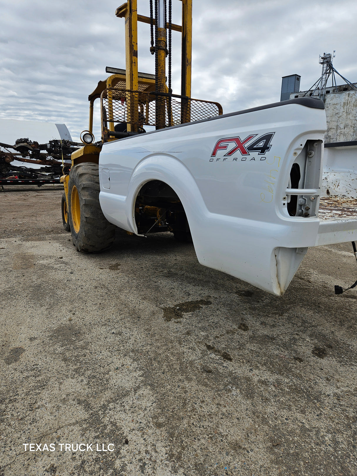 2011-2016 Ford F250 F350 Super Duty 8' Long Truck Bed