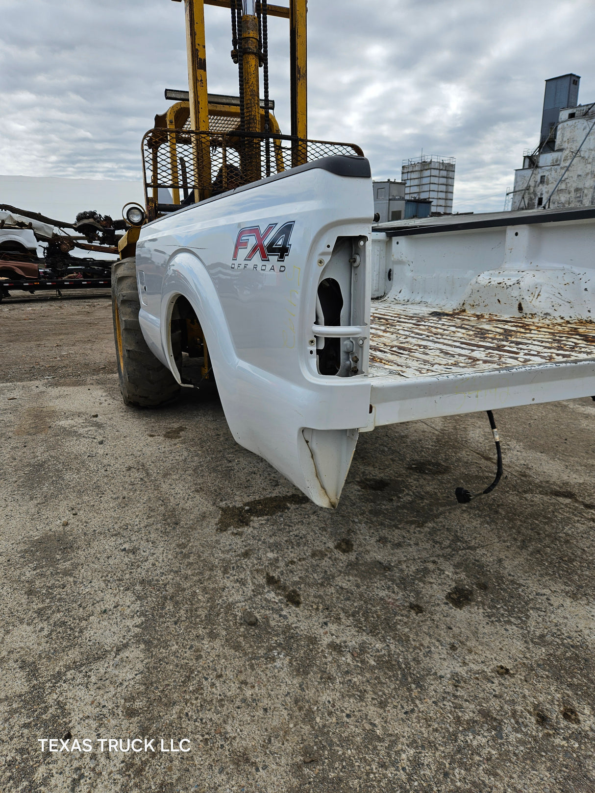 2011-2016 Ford F250 F350 Super Duty 8' Long Truck Bed