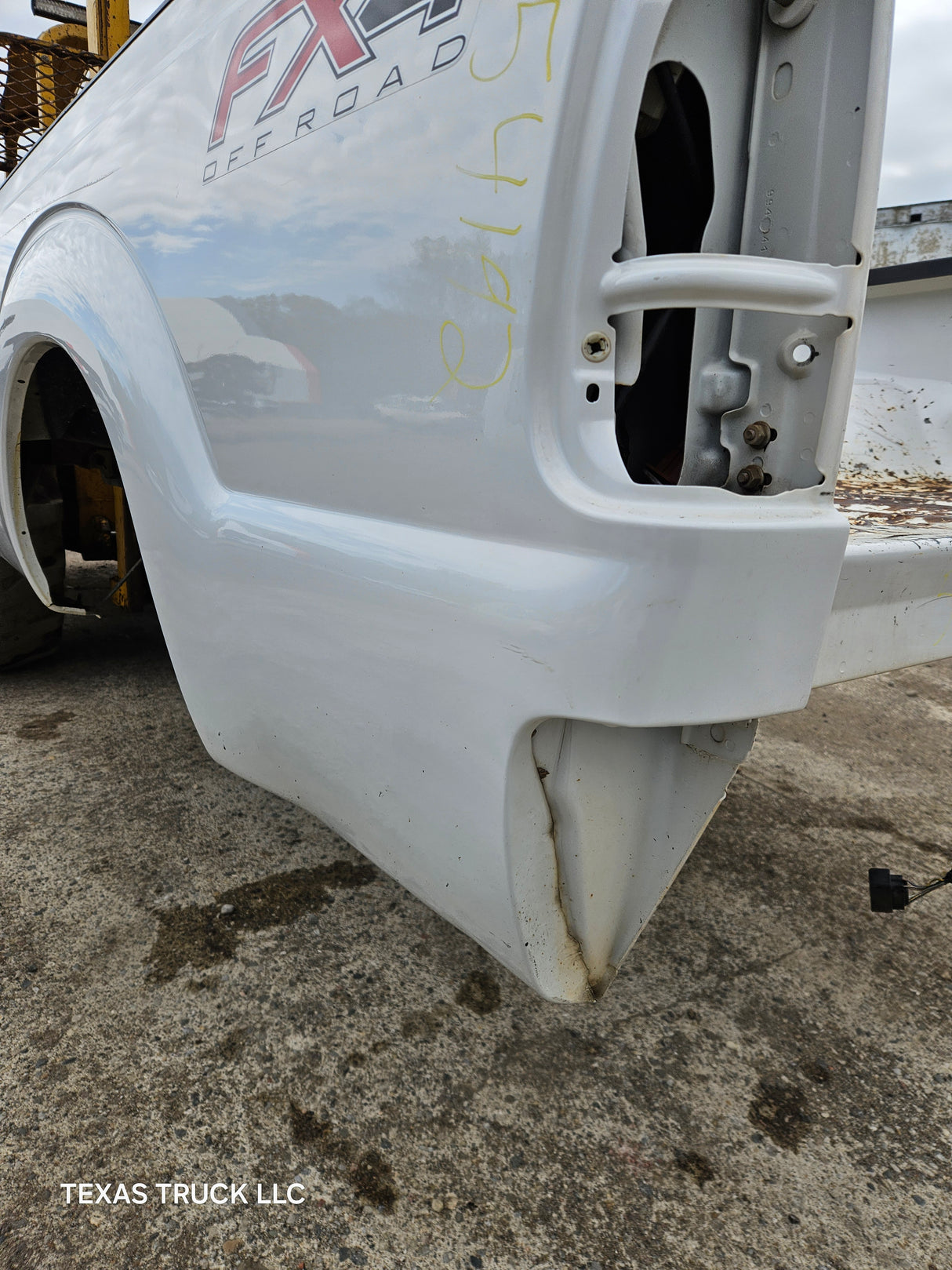 2011-2016 Ford F250 F350 Super Duty 8' Long Truck Bed
