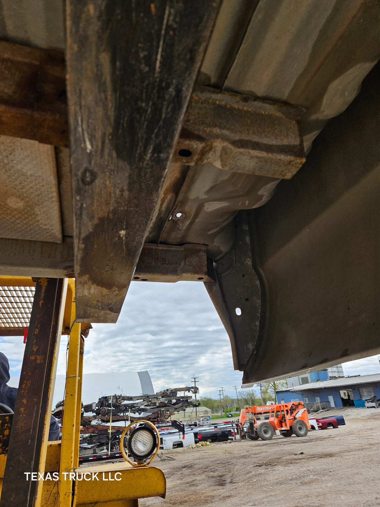 2011-2016 Ford F250 F350 Super Duty 8' Long Truck Bed