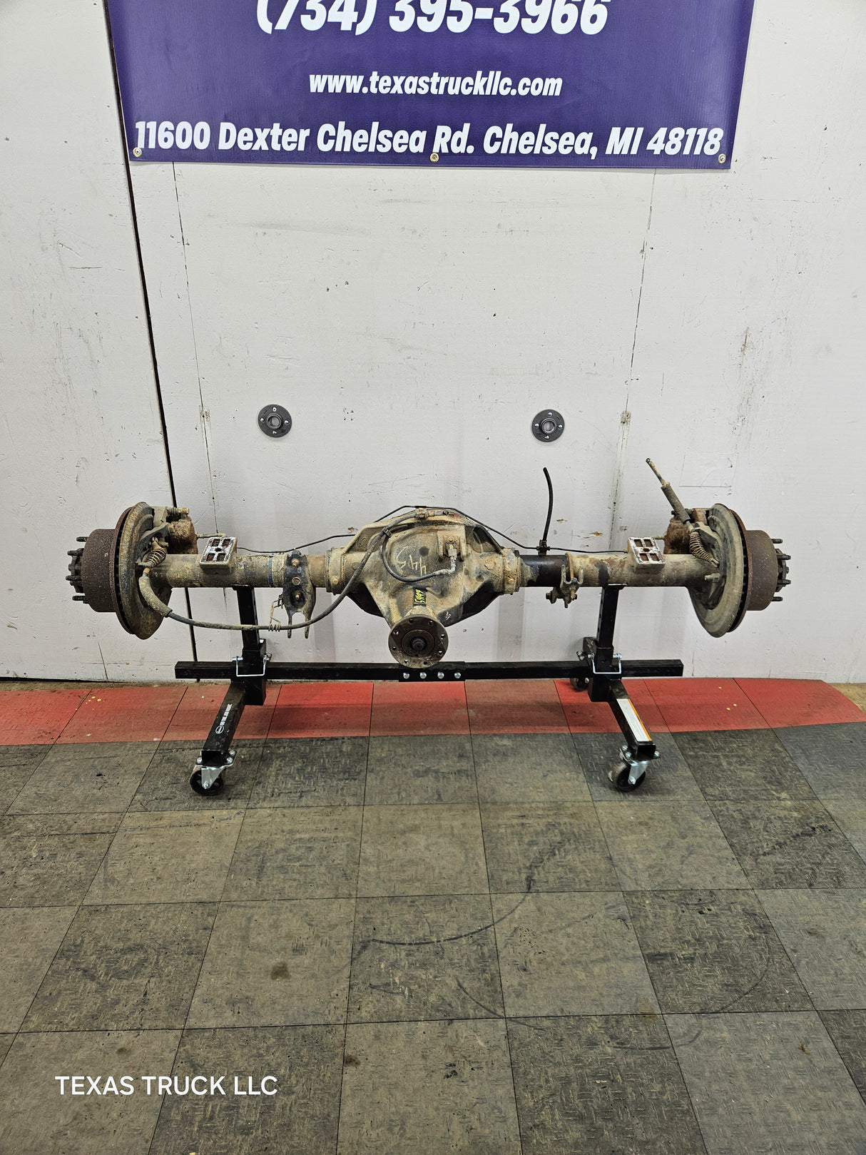 2005-2010 Ford Super Duty F250 F350 SRW Rear Axle 3.73 Gear Ratio 127k miles