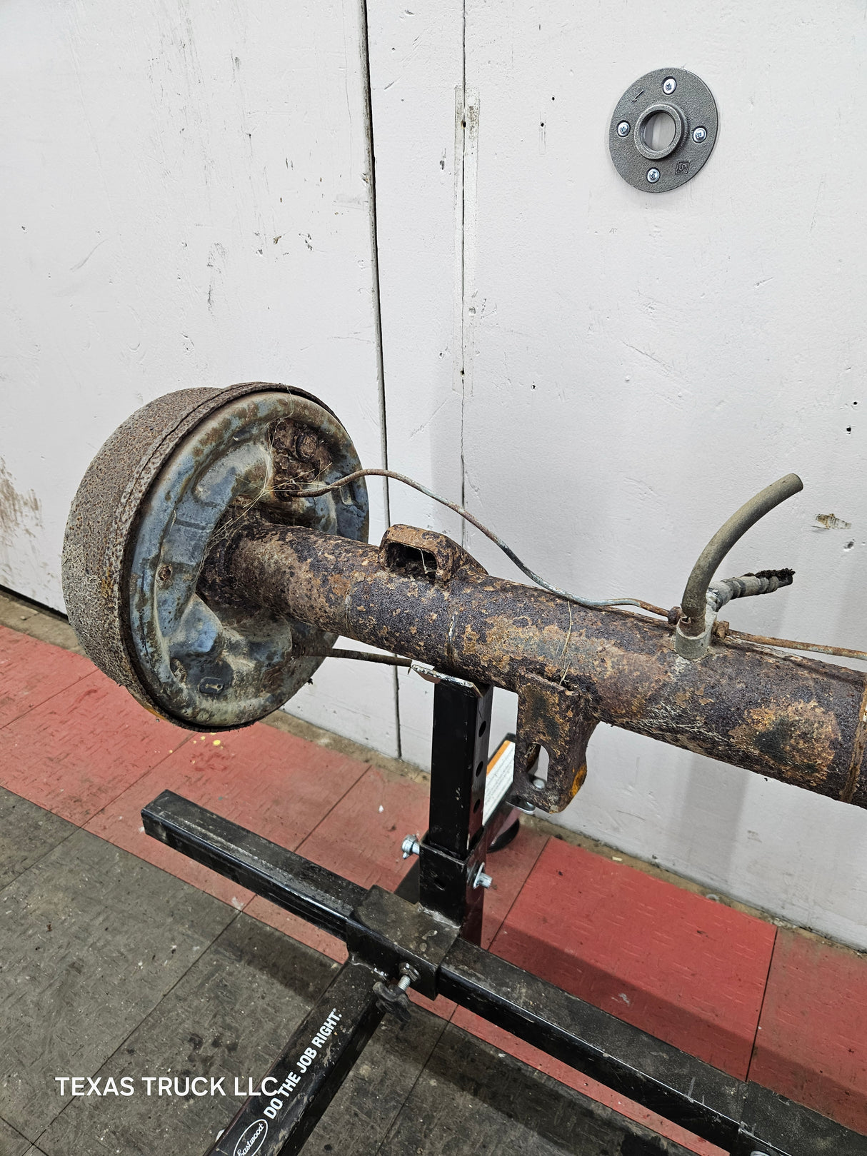 1992-1997 Ford F150 Rear Axle 3.55 Gear Ratio