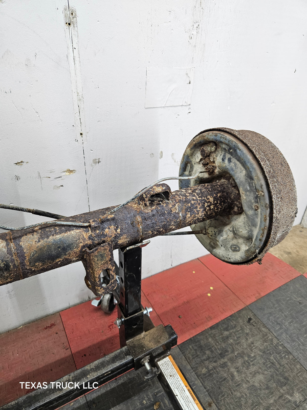 1992-1997 Ford F150 Rear Axle 3.55 Gear Ratio