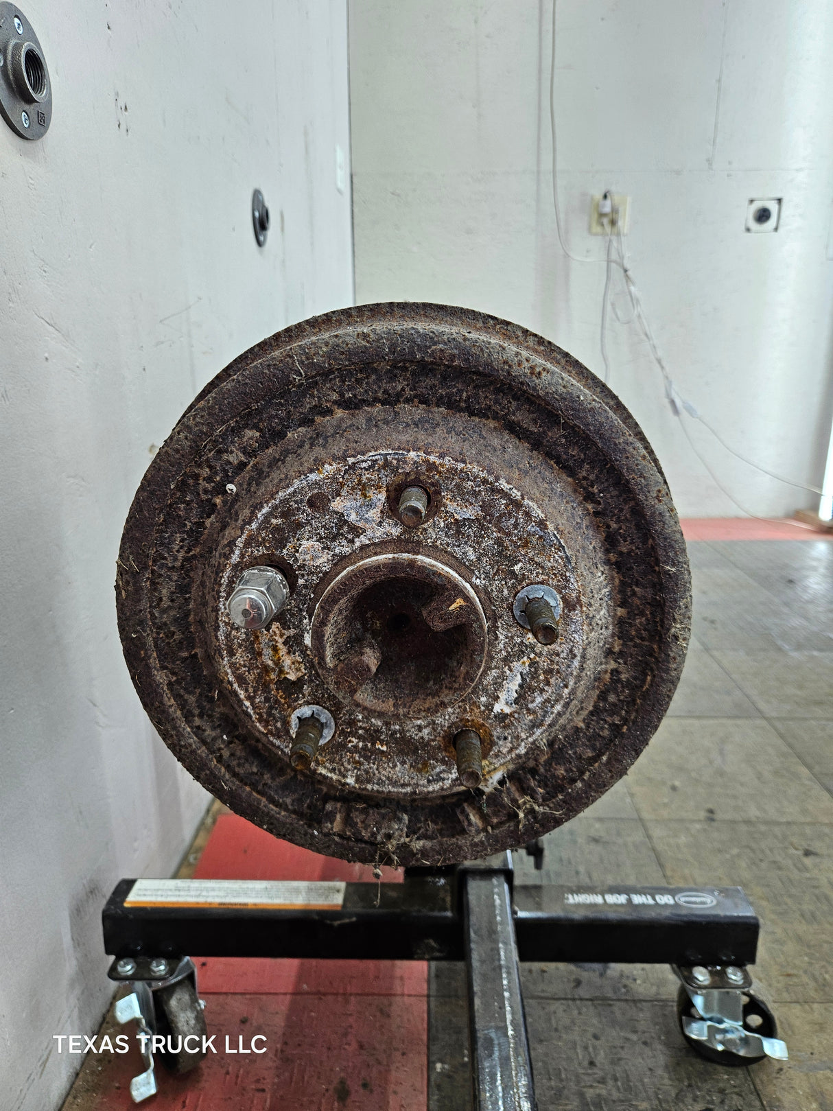 1992-1997 Ford F150 Rear Axle 3.55 Gear Ratio