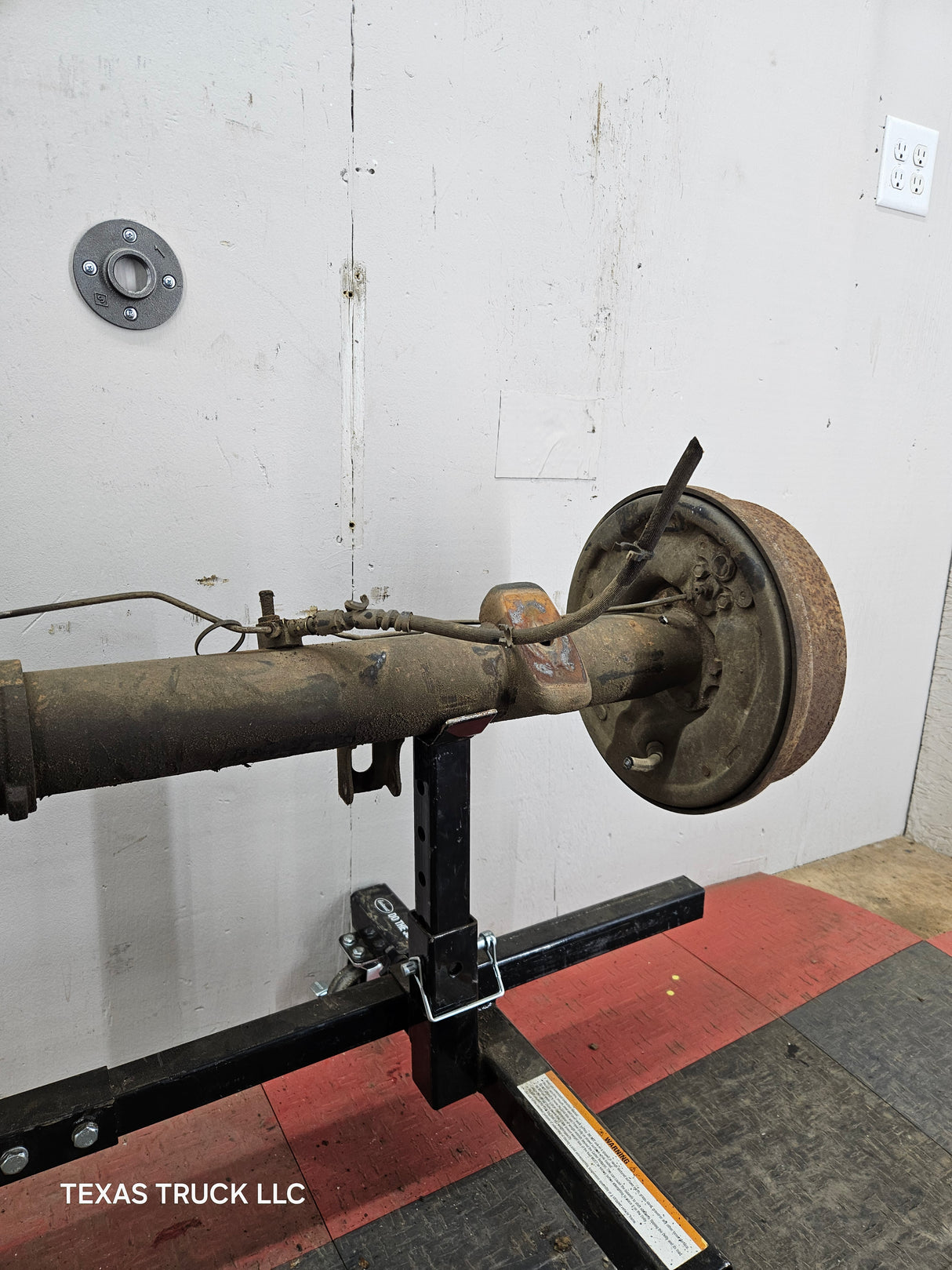 1992-1997 Ford F150 Rear Axle 3.55 Gear Ratio