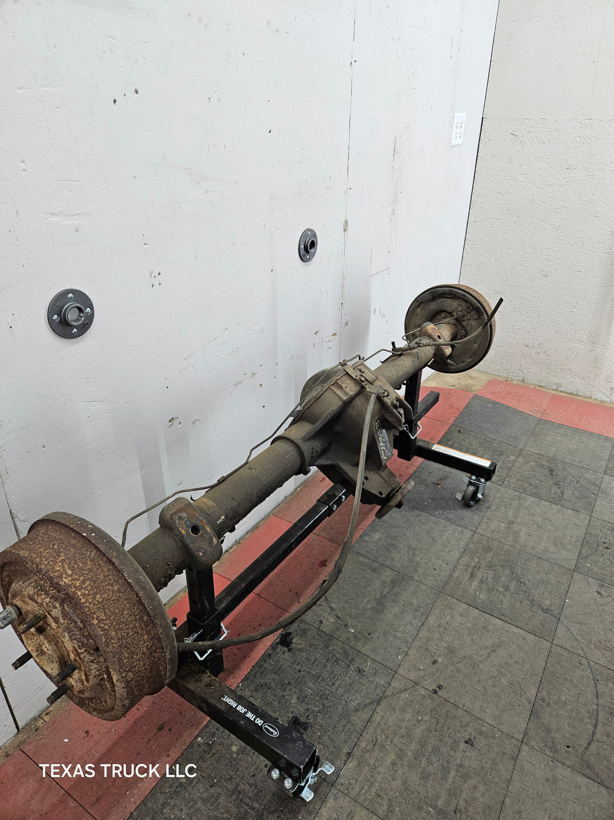 1992-1997 Ford F150 Rear Axle 3.55 Gear Ratio