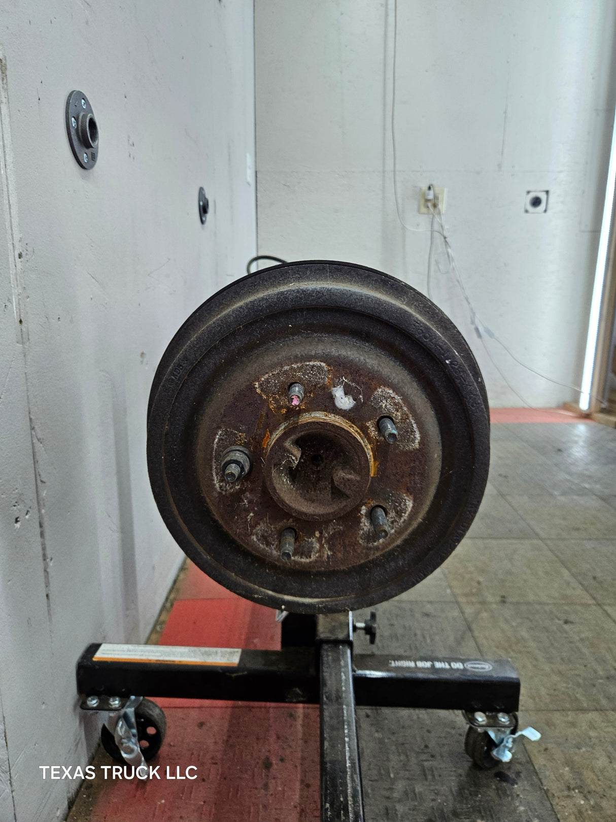 1997-1999 Ford F150 Rear Axle 3.55 Gear Ratio 125k miles