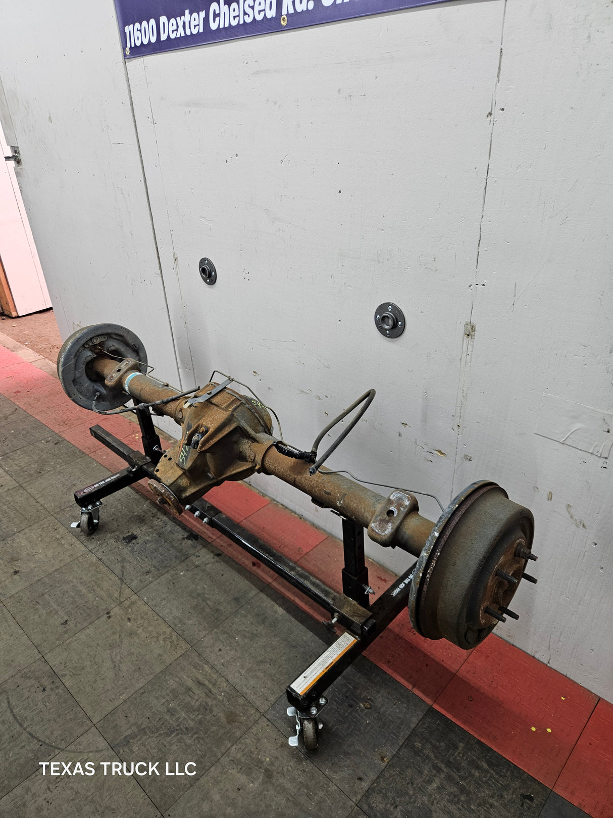 1997-1999 Ford F150 Rear Axle 3.55 Gear Ratio 125k miles