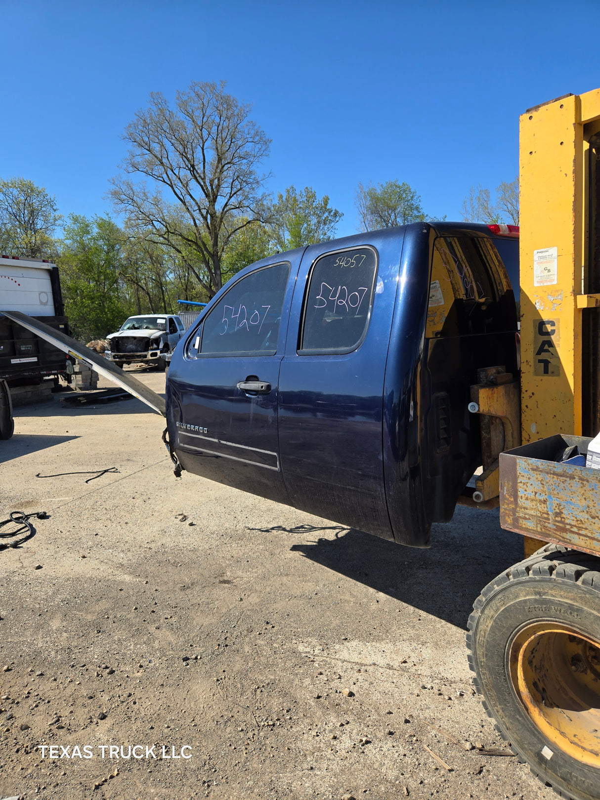 2007-2013 Chevrolet Silverado / GMC Sierra 1500 2500 3500 HD Extended Cab