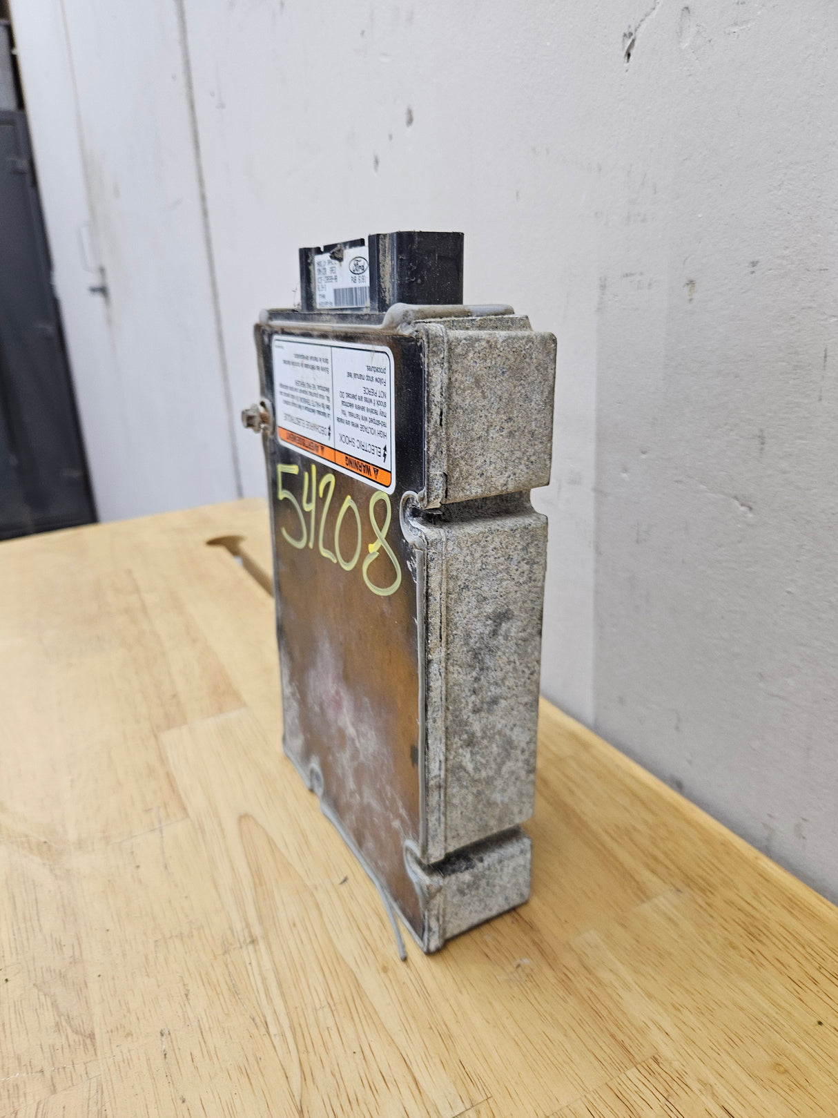 1999-2003 Ford F250 F350 F450 F550 7.3L IDM 120 / XC3F-12B599-AB
