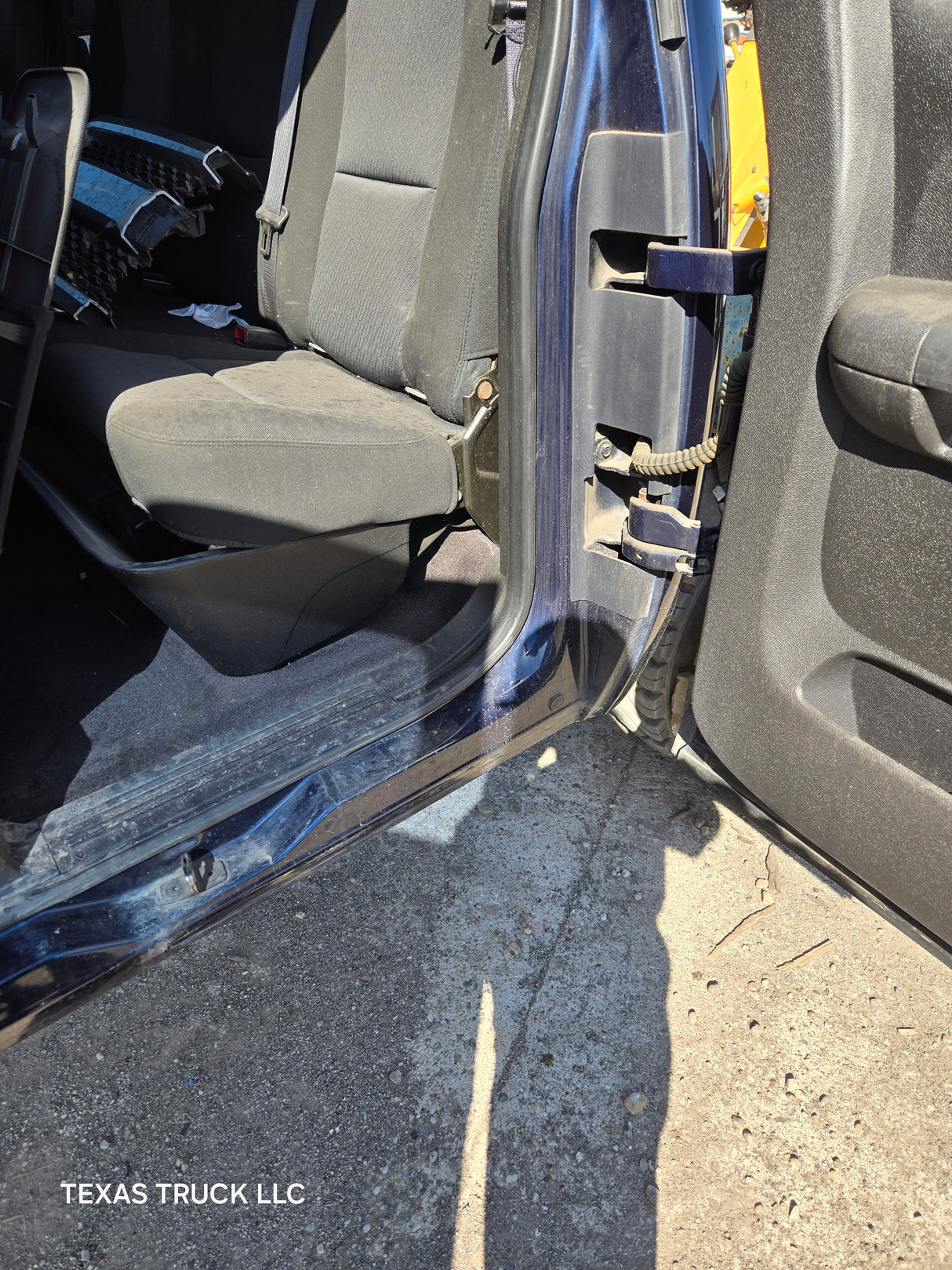 2007-2013 Chevrolet Silverado / GMC Sierra 1500 2500 3500 HD Extended Cab