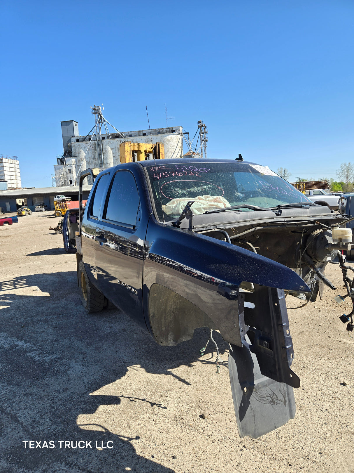 2007-2013 Chevrolet Silverado / GMC Sierra 1500 2500 3500 HD Extended Cab