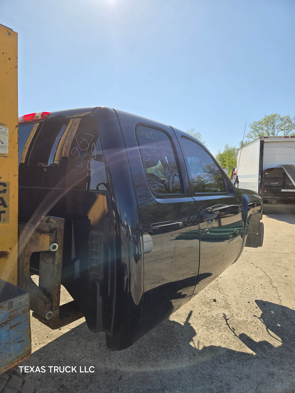2007-2013 Chevrolet Silverado / GMC Sierra 1500 2500 3500 HD Extended Cab