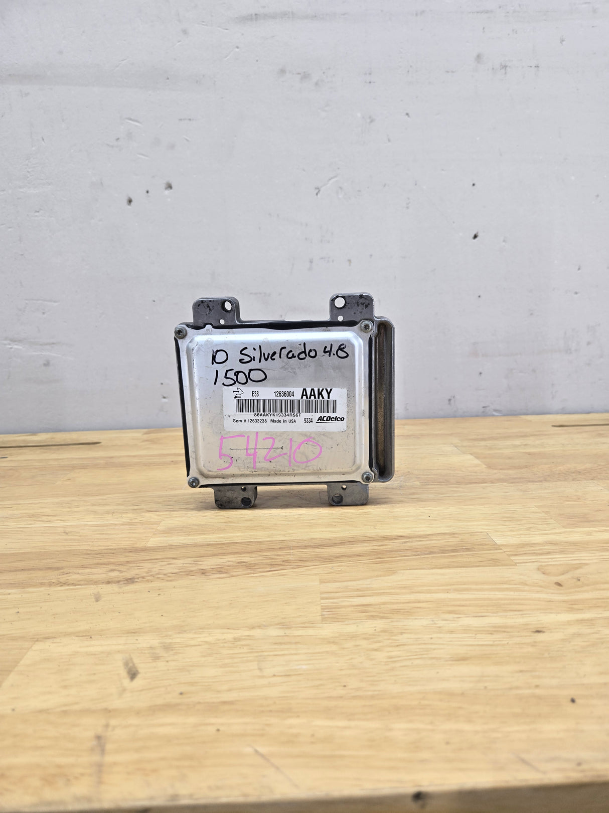 2010-2013 Chevrolet Silverado 1500 4.8L PCM AAKY / 12633238