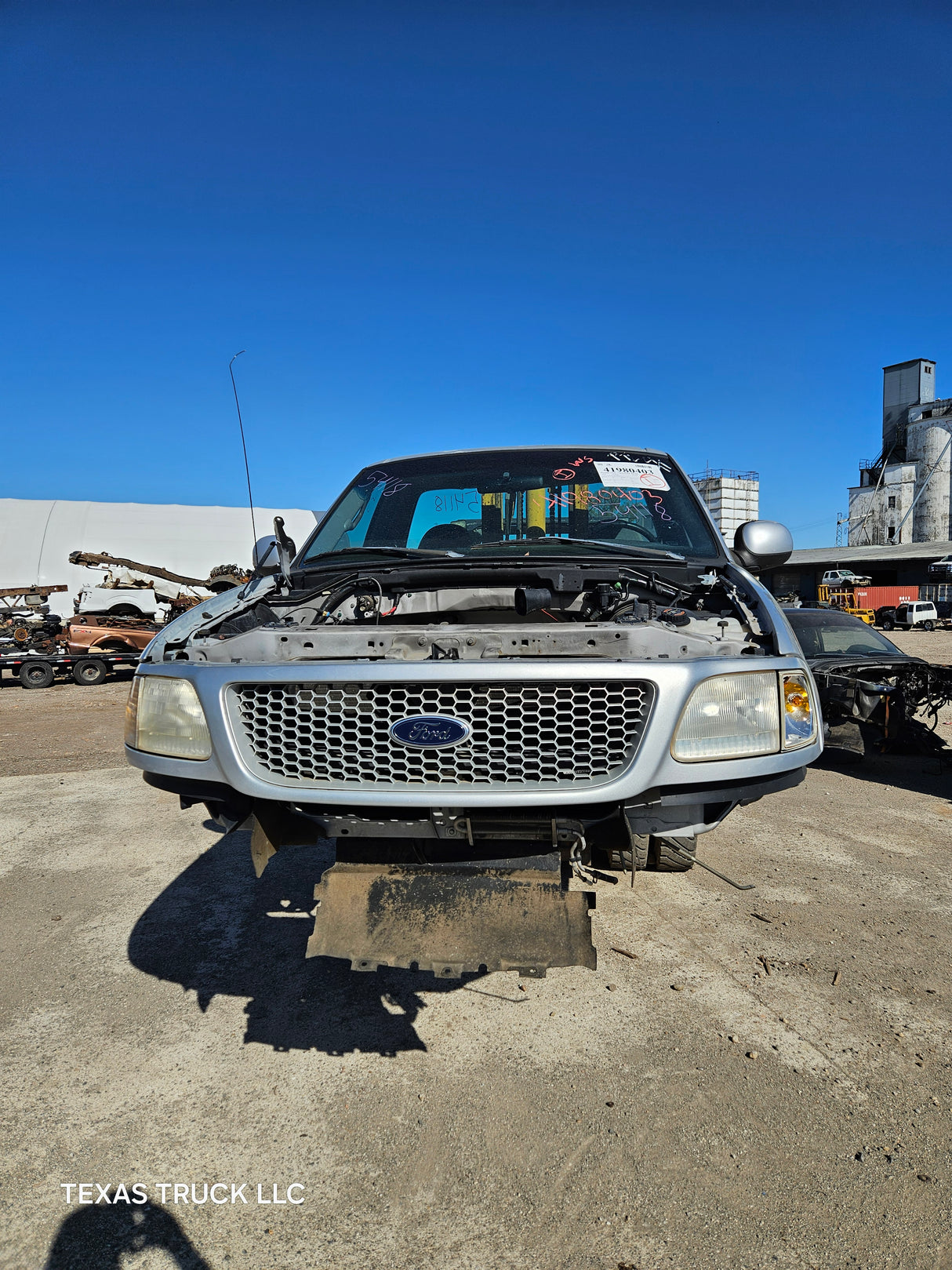 1997-2003 Ford F150 Regular Cab truck cabin