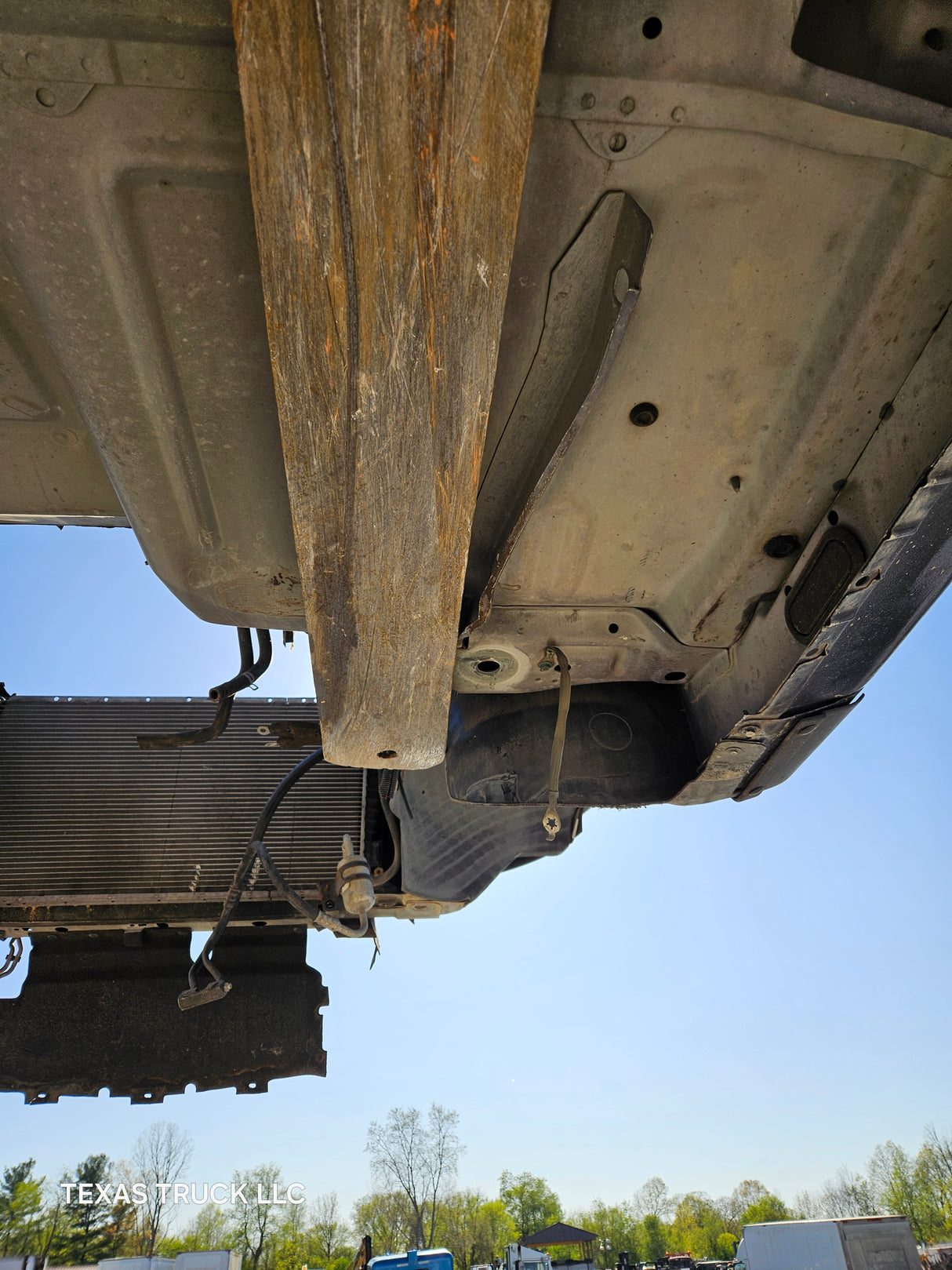 1997-2003 Ford F150 Regular Cab truck cabin