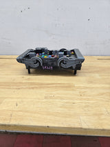 2007-2009 Chevrolet Silverado / GMC Sierra 1500 2500 3500 Engine Bay Fuse Box