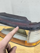 1992-1997 Ford F150 F250 F350 F450 F550 LH Drivers Side Headlight Bezel Corner Marker / Turn signal