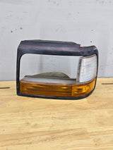 1992-1997 Ford F150 F250 F350 F450 F550 LH Drivers Side Headlight Bezel Corner Marker / Turn signal