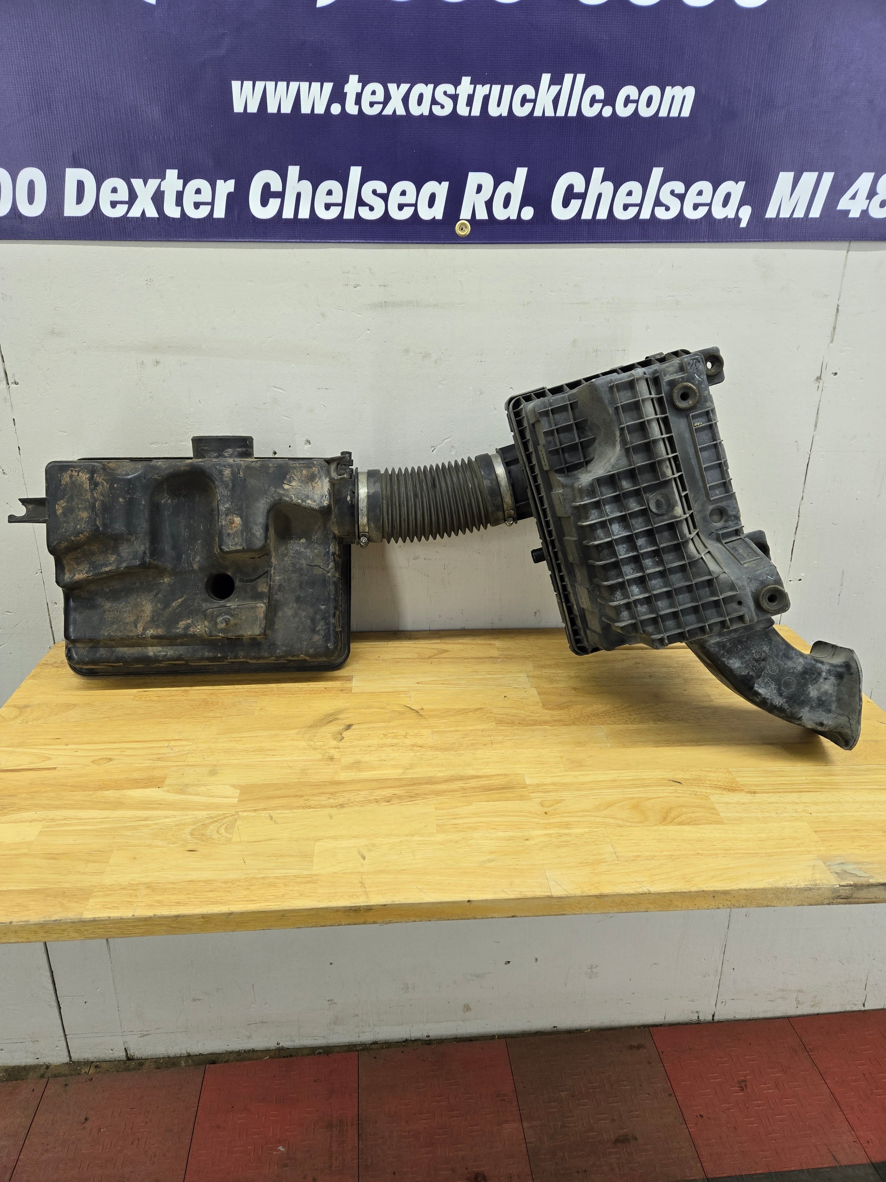 2004-2018 Dodge Ram 1500 2500 3500 Air Intake Box Cleaner – Texas