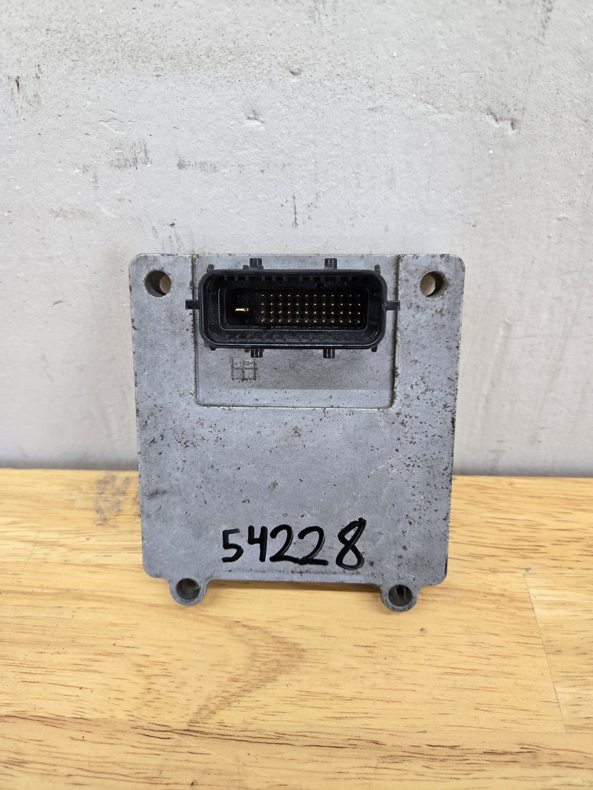 2007-2013 Chevrolet Silverado 1500 5.3L TCM YNNH / 24238856