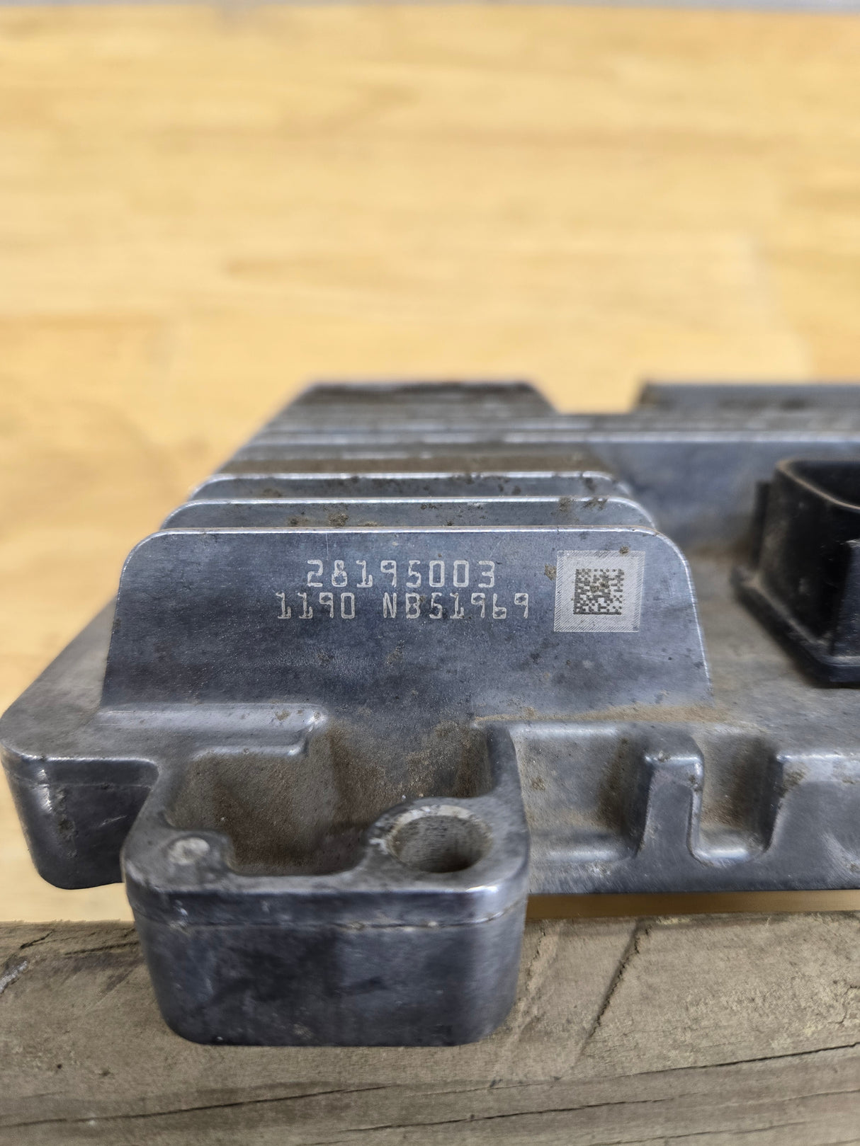 2010-2013 Chevrolet Silverado 1500 5.3L PCM AAKY / 12633238