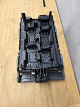2007-2009 Chevrolet Silverado / GMC Sierra 1500 2500 3500 Engine Bay Fuse Box