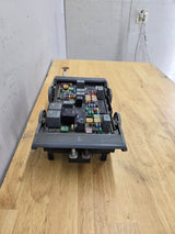 2007-2009 Chevrolet Silverado / GMC Sierra 1500 2500 3500 Engine Bay Fuse Box