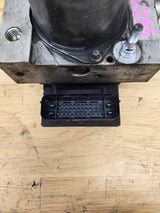 2008-2009 Chevrolet Silverado / GMC Sierra 1500 ABS Pump Module Control Assembly