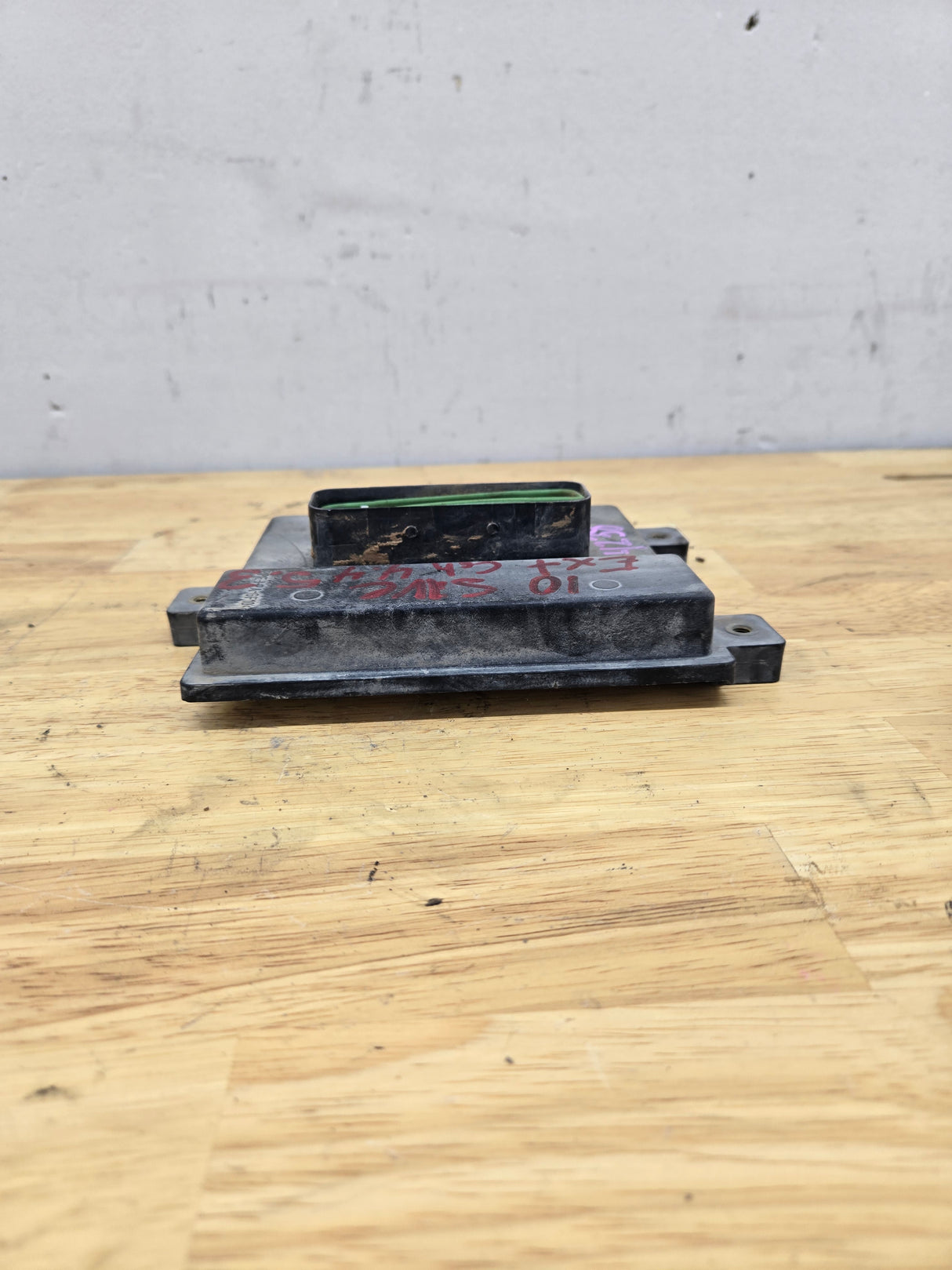 2010-2012 Chevrolet Silverado / GMC Sierra 1500 Fuel System Control Module