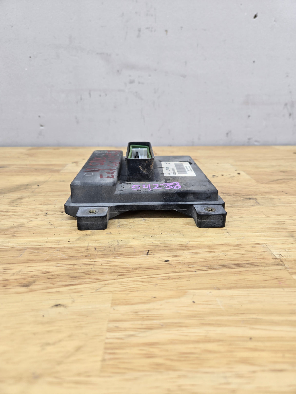 2010-2012 Chevrolet Silverado / GMC Sierra 1500 Fuel System Control Module