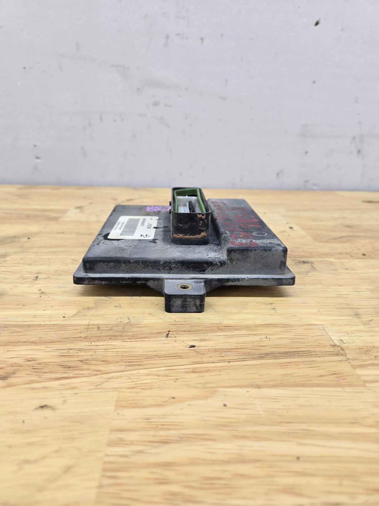 2010-2012 Chevrolet Silverado / GMC Sierra 1500 Fuel System Control Module