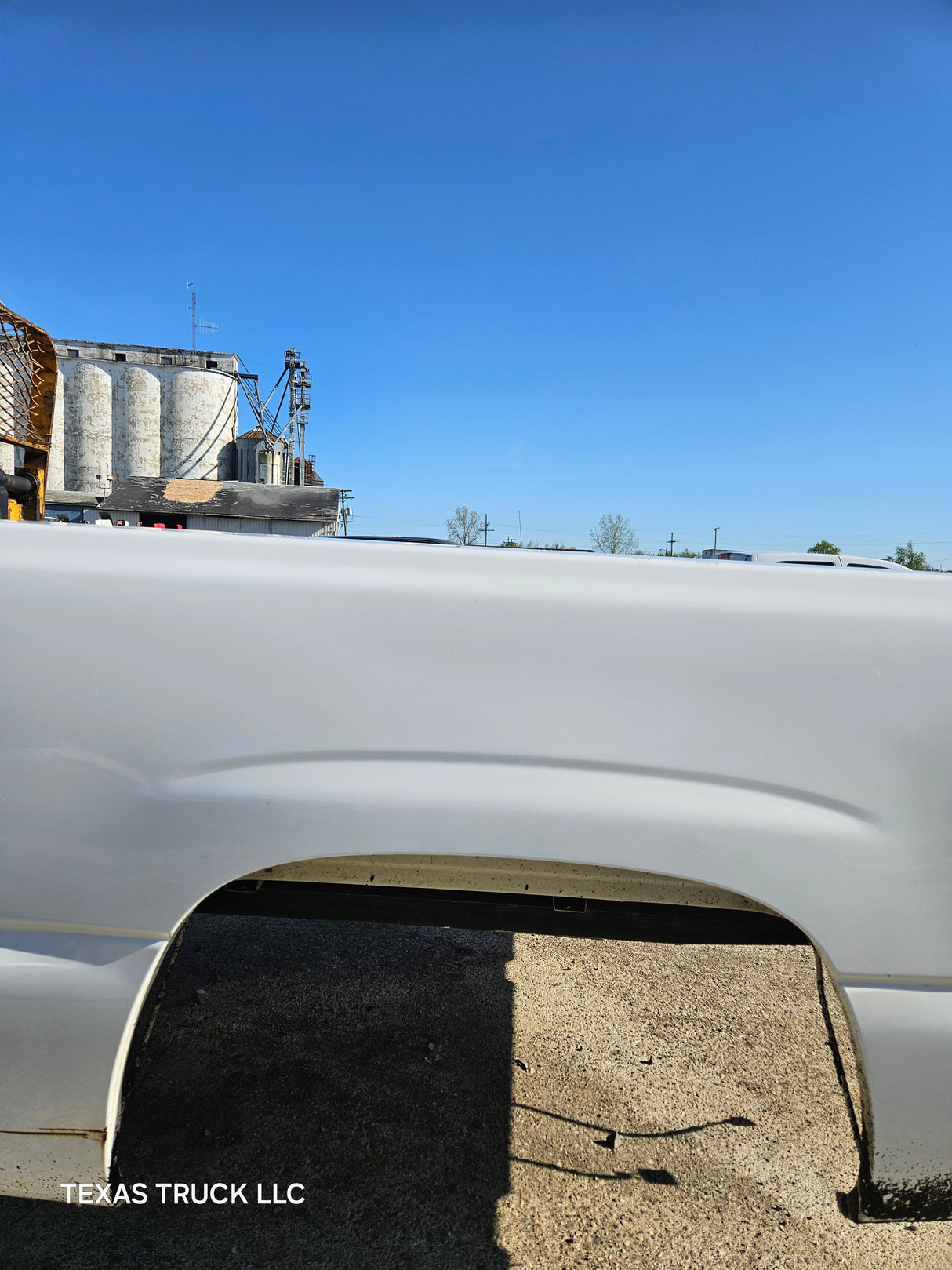 1999-2007 Chevrolet Silverado / GMC Sierra 1500 2500 3500 HD 8' Long Bed Truck Bed and Tailgate