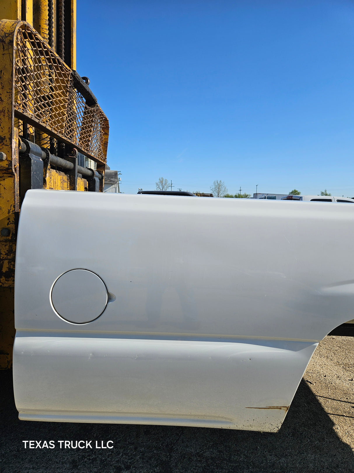 1999-2007 Chevrolet Silverado / GMC Sierra 1500 2500 3500 HD 8' Long Bed Truck Bed and Tailgate
