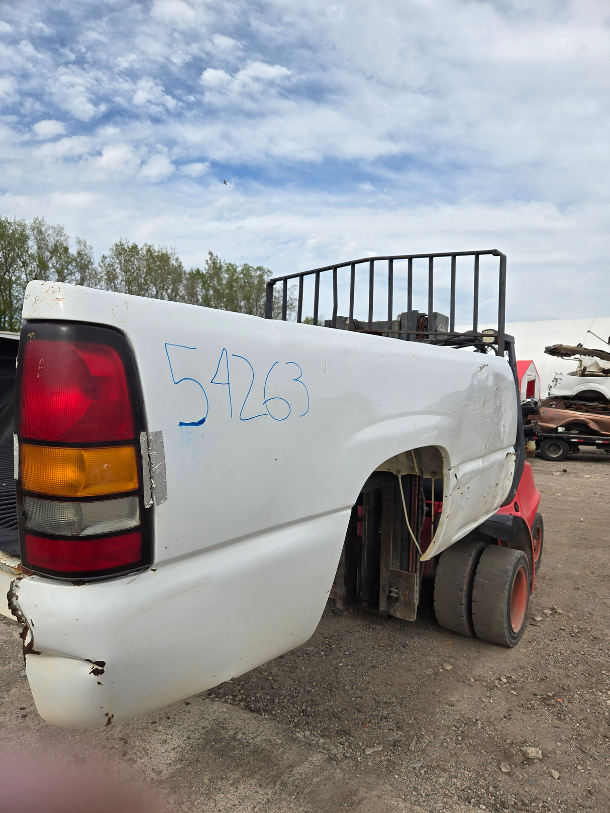 1999-2007 Chevrolet Silverado / GMC Sierra 1500 2500 3500 HD 8' Long Bed Truck Bed