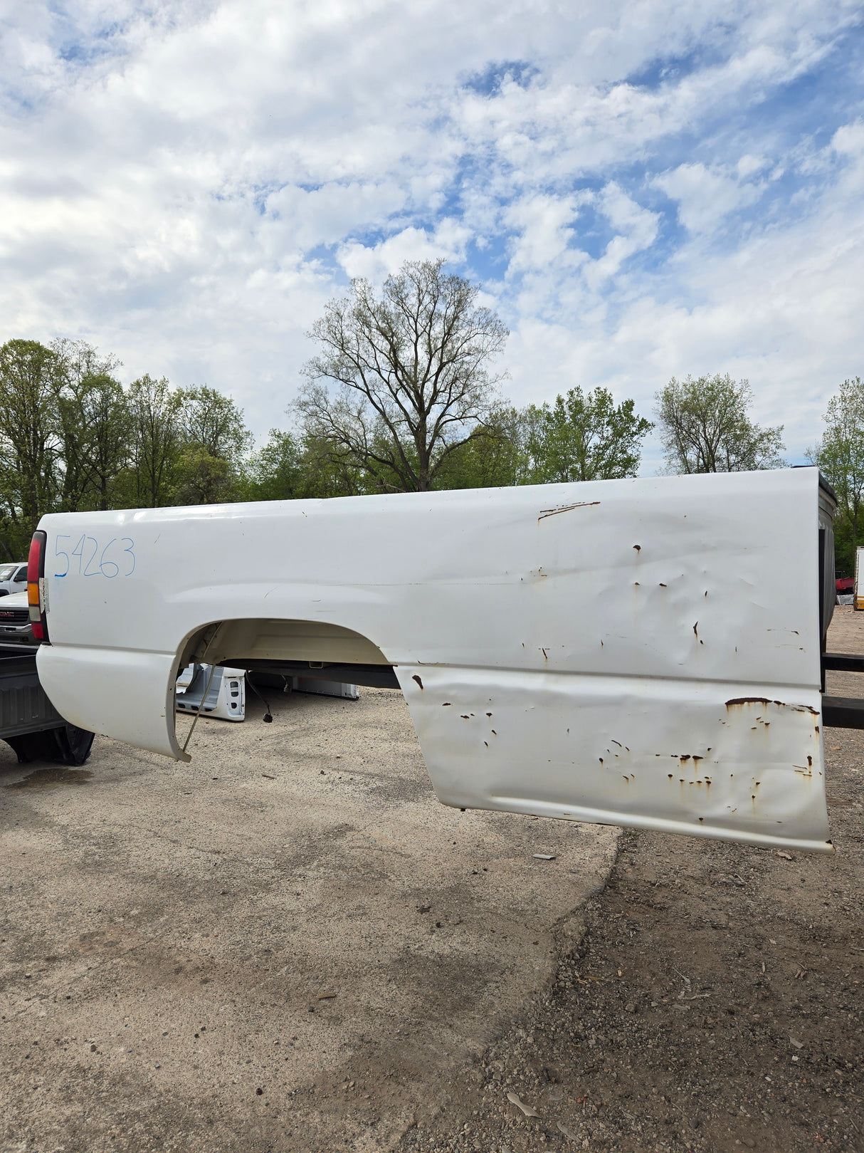 1999-2007 Chevrolet Silverado / GMC Sierra 1500 2500 3500 HD 8' Long Bed Truck Bed