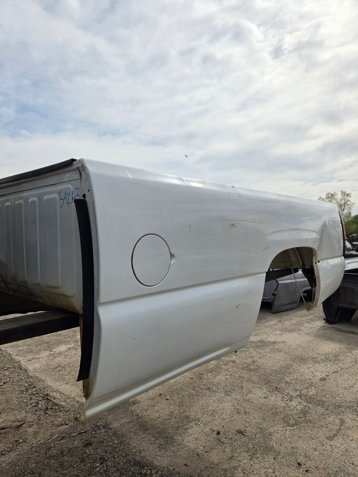 1999-2007 Chevrolet Silverado / GMC Sierra 1500 2500 3500 HD 8' Long Bed Truck Bed