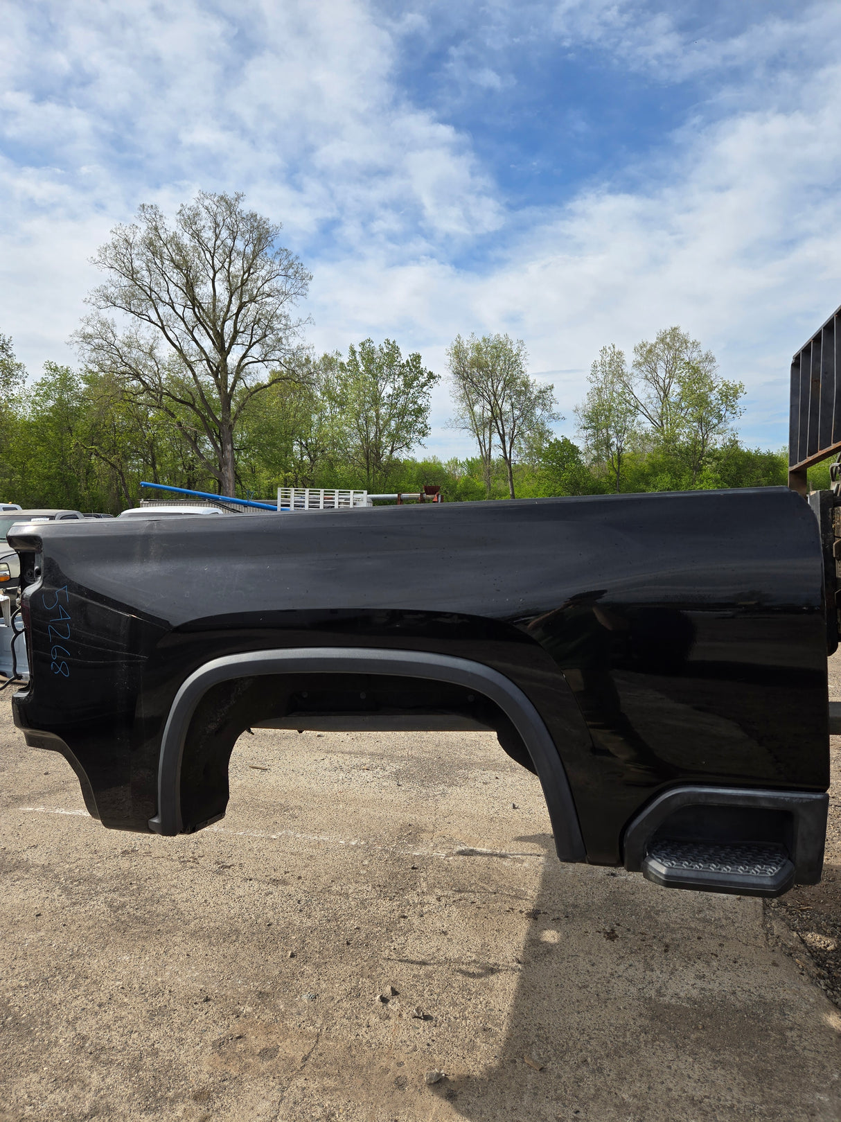 2019-2025 Chevrolet Silverado 2500 3500 HD 6' 6" Short Truck Bed