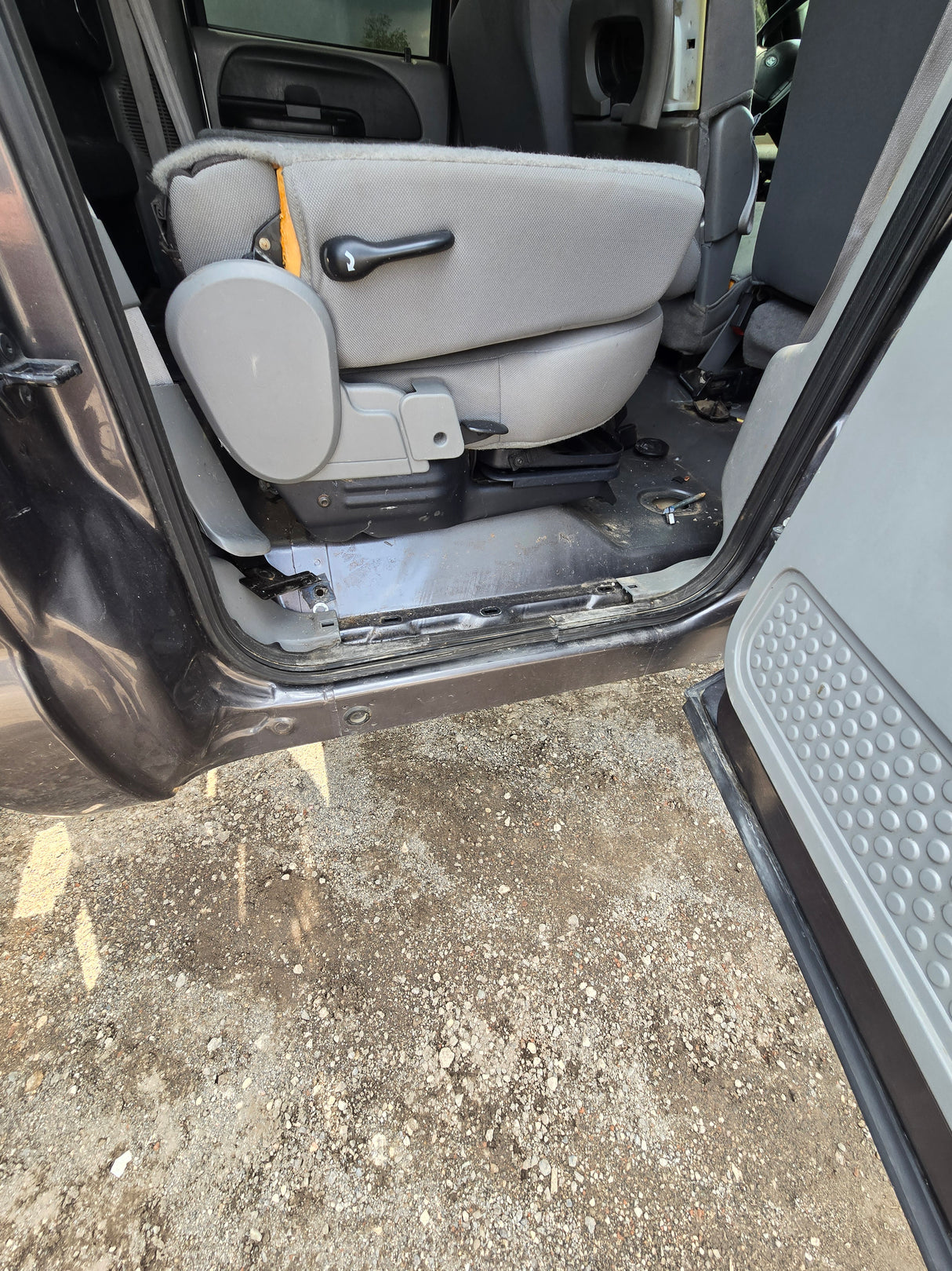 1999-2007 Ford Super Duty F250 F350 F450 F550 4 Door Crew Cab