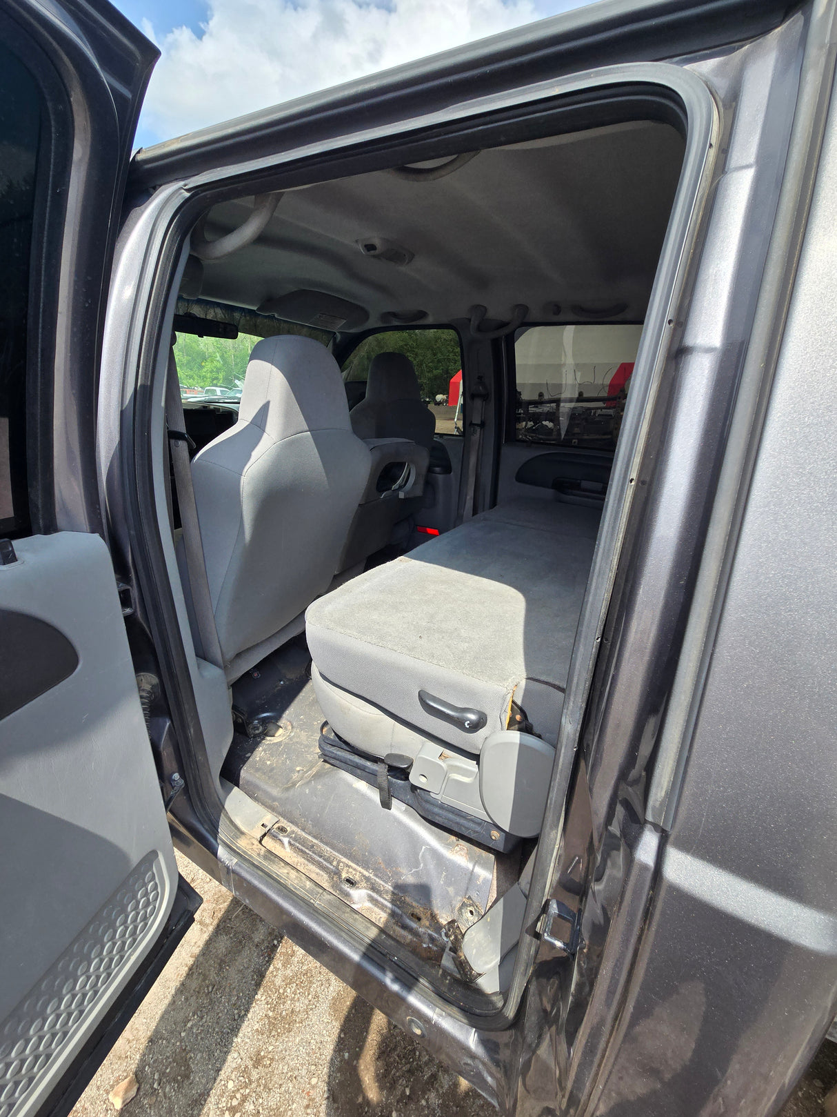 1999-2007 Ford Super Duty F250 F350 F450 F550 4 Door Crew Cab