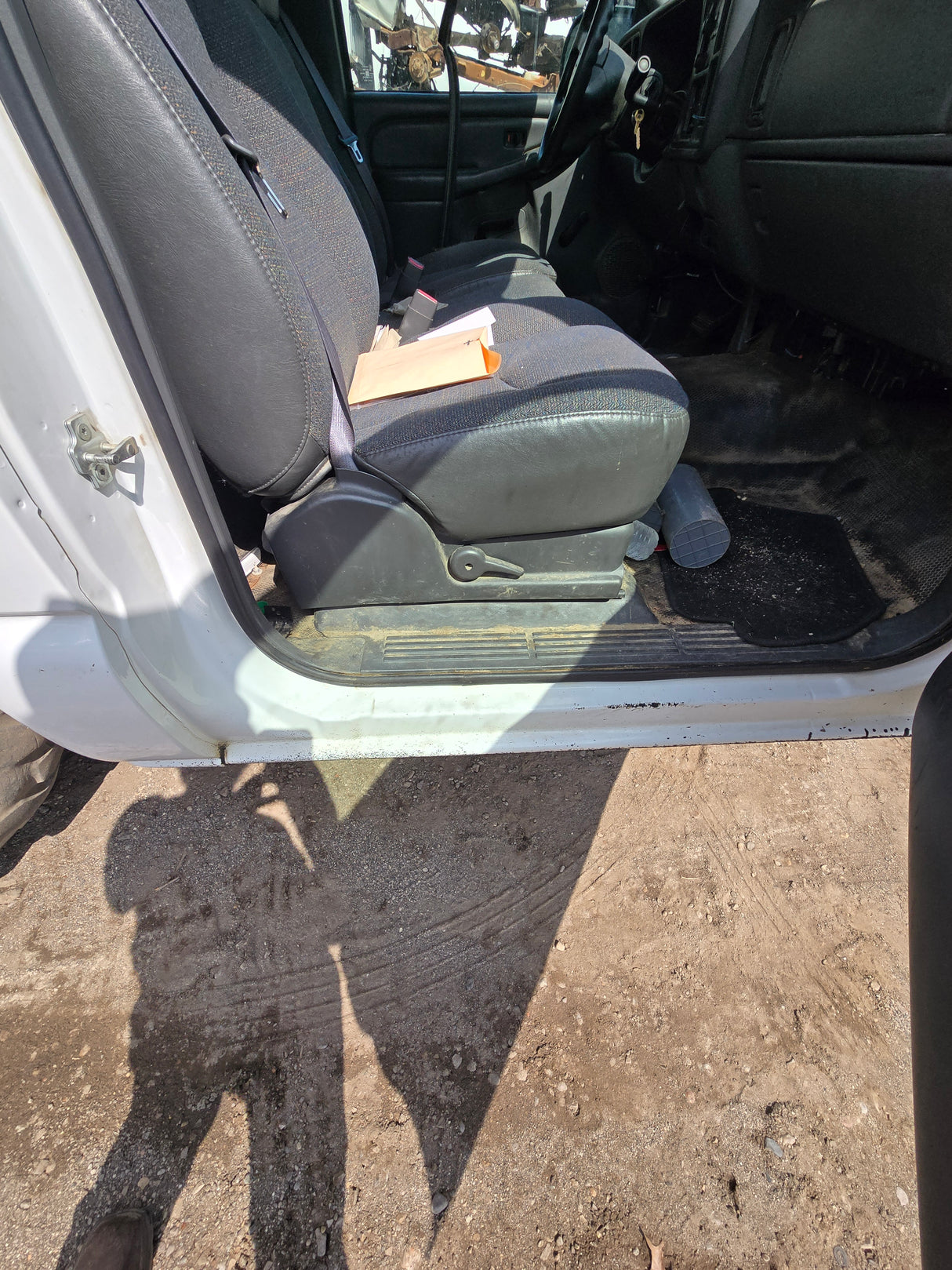 1999-2007 Chevrolet Silverado / GMC Sierra 1500 2500 HD 3500HD Regular Cab Body