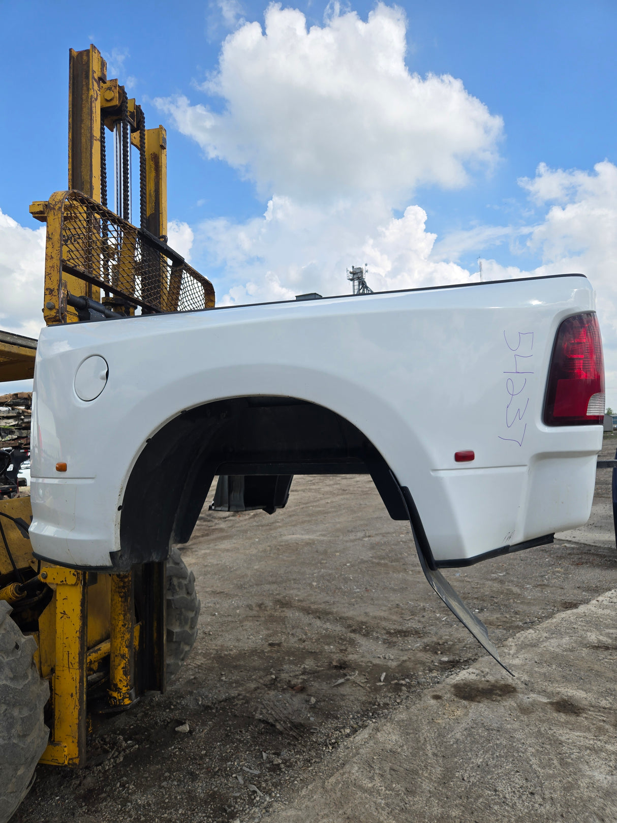 2009-2018 Dodge Ram 3500 4500 4th Gen Mega Cab Short Bed 6' 4" Dually Truck Bed