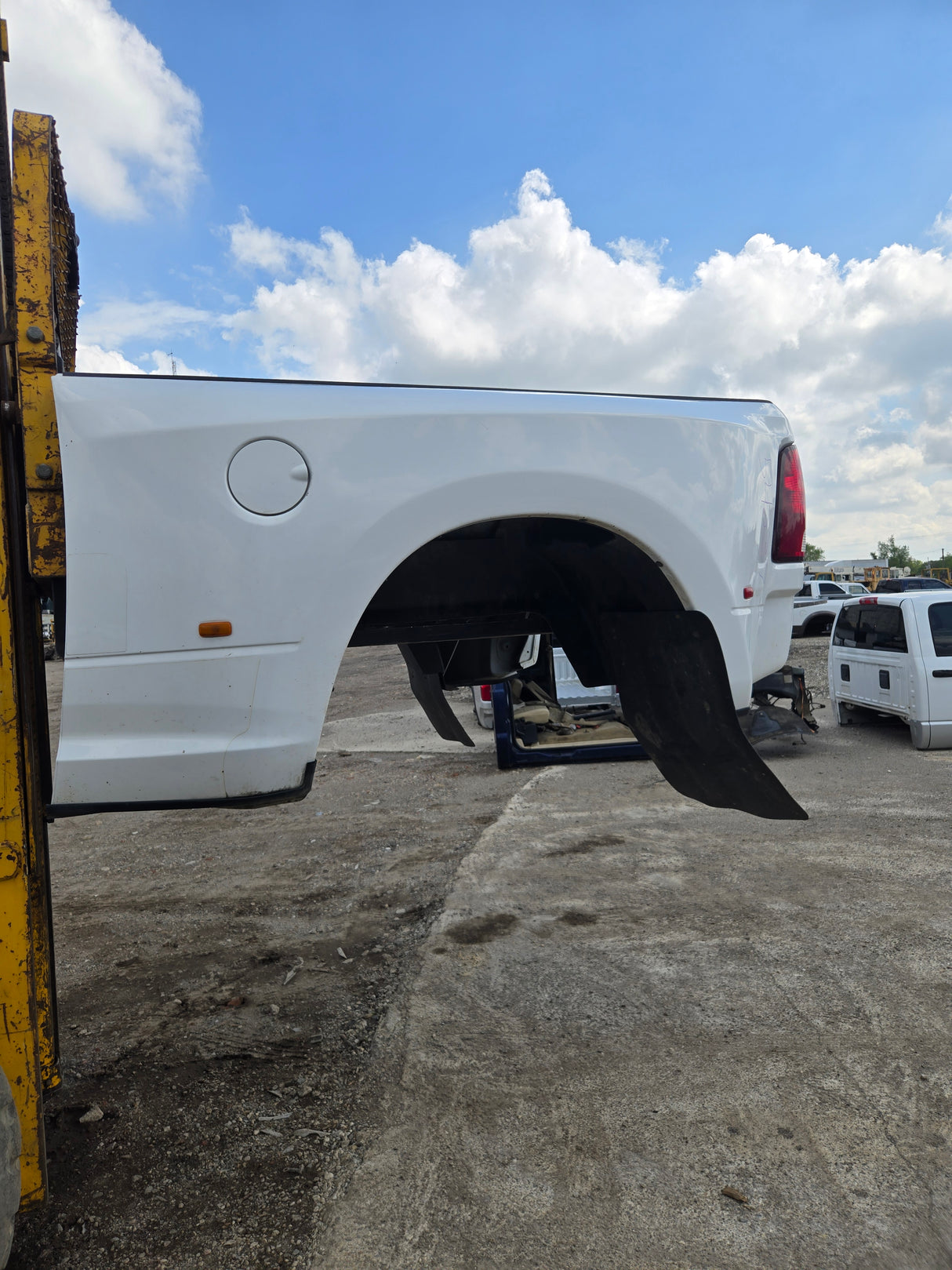 2009-2018 Dodge Ram 3500 4500 4th Gen Mega Cab Short Bed 6' 4" Dually Truck Bed