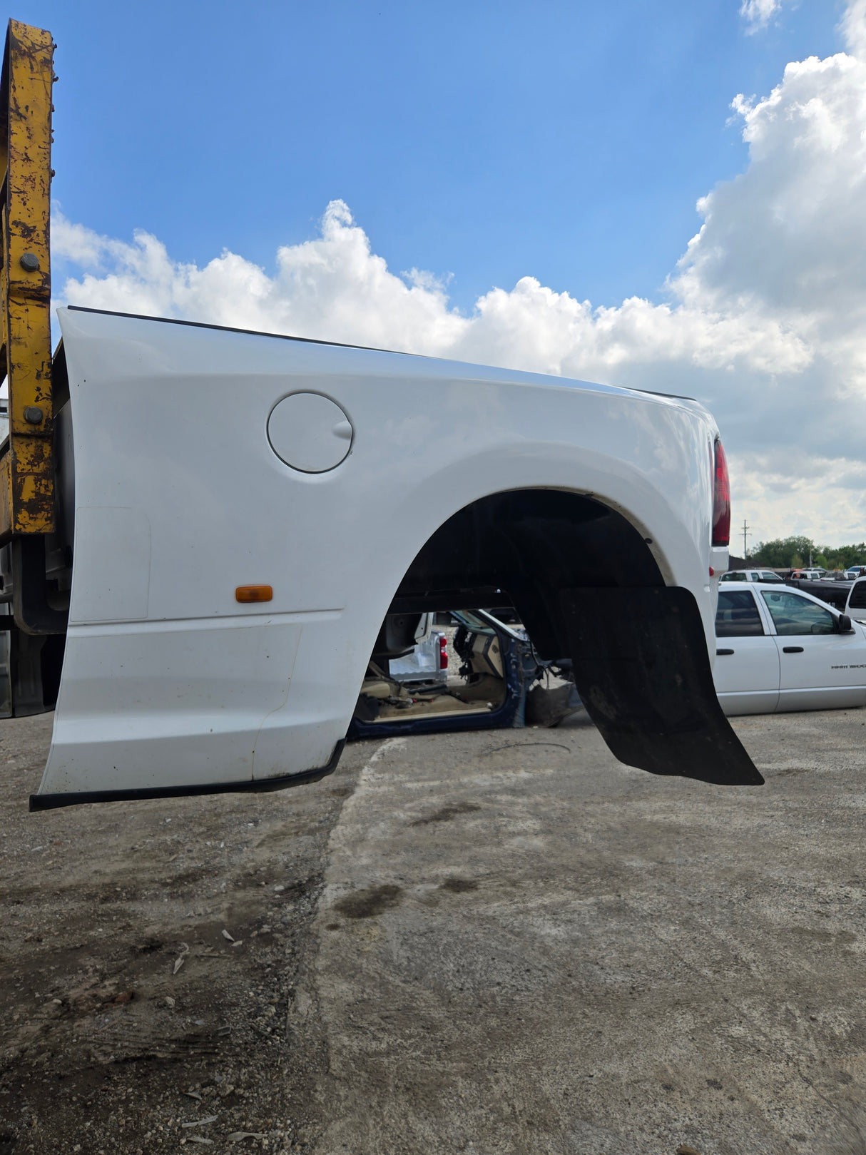 2009-2018 Dodge Ram 3500 4500 4th Gen Mega Cab Short Bed 6' 4" Dually Truck Bed