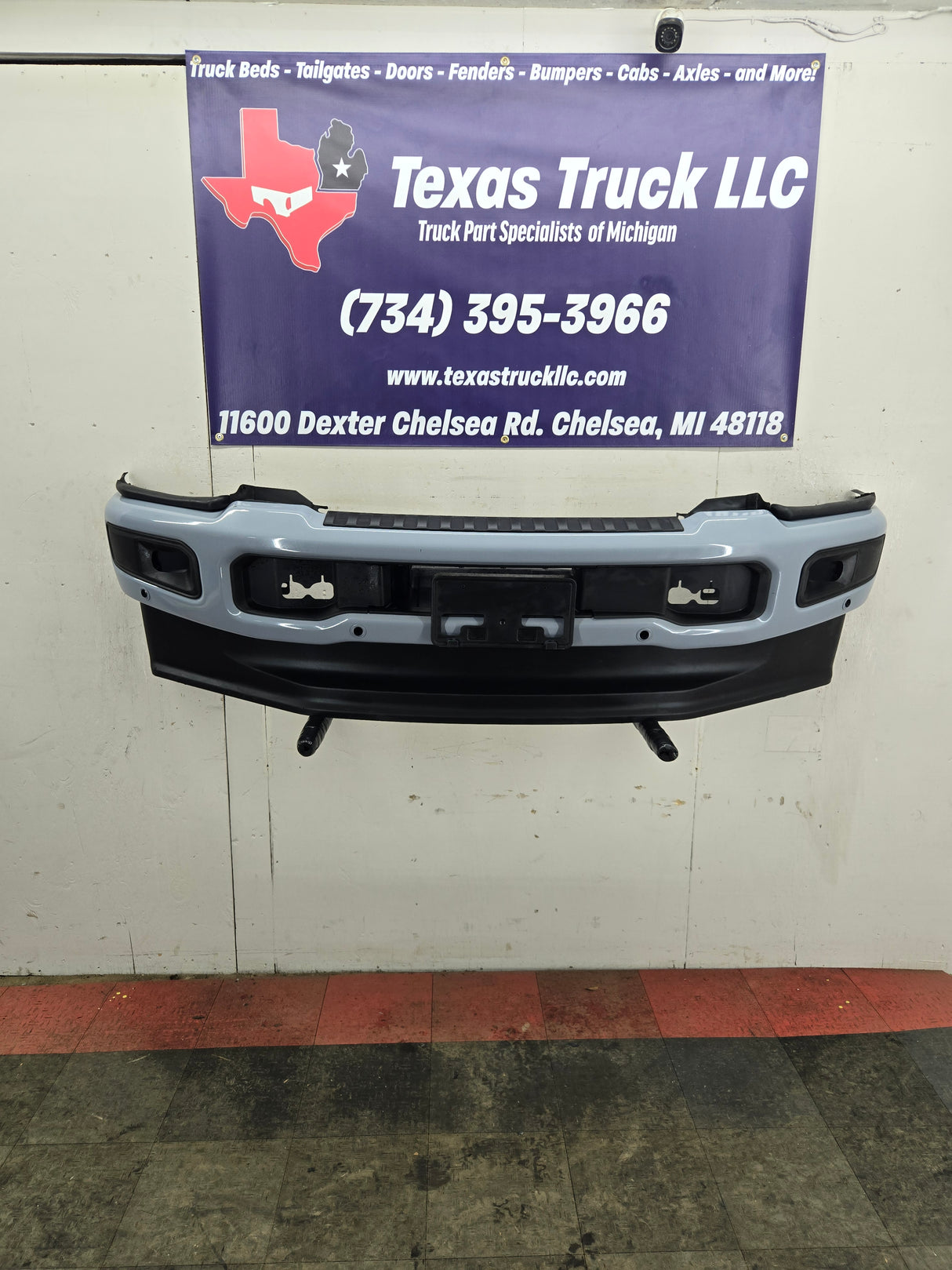 2023-2025 Ford Super Duty F250 F350 Front Bumper with front sensor holes/adaptive cruise