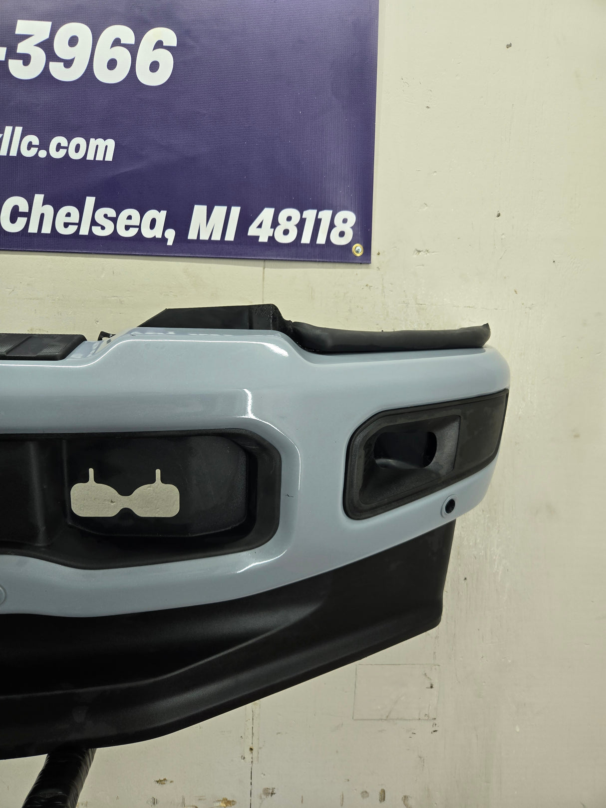 2023-2025 Ford Super Duty F250 F350 Front Bumper with front sensor holes/adaptive cruise