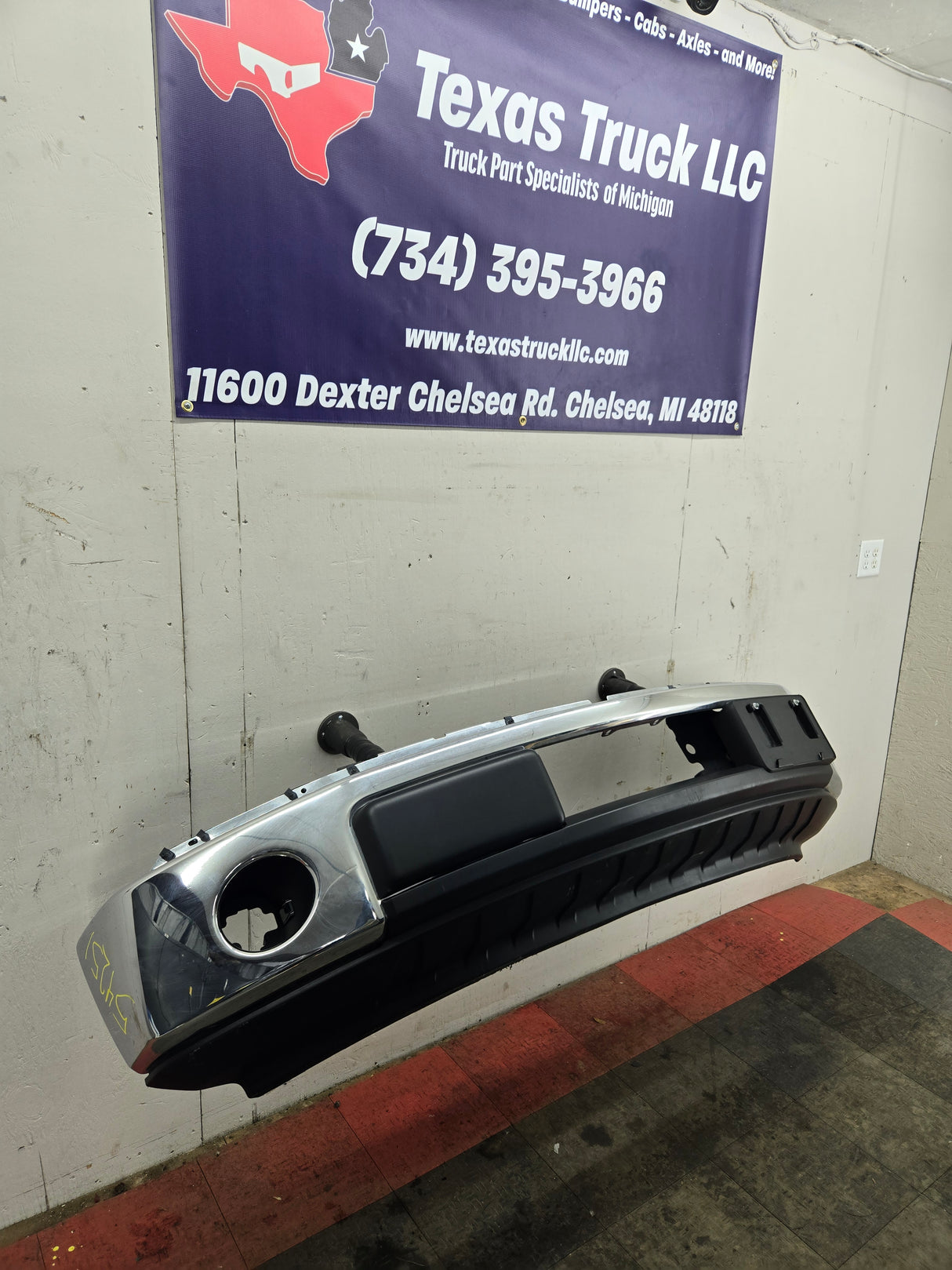 2009-2014 Ford F150 Front Bumper With Fog Light Holes