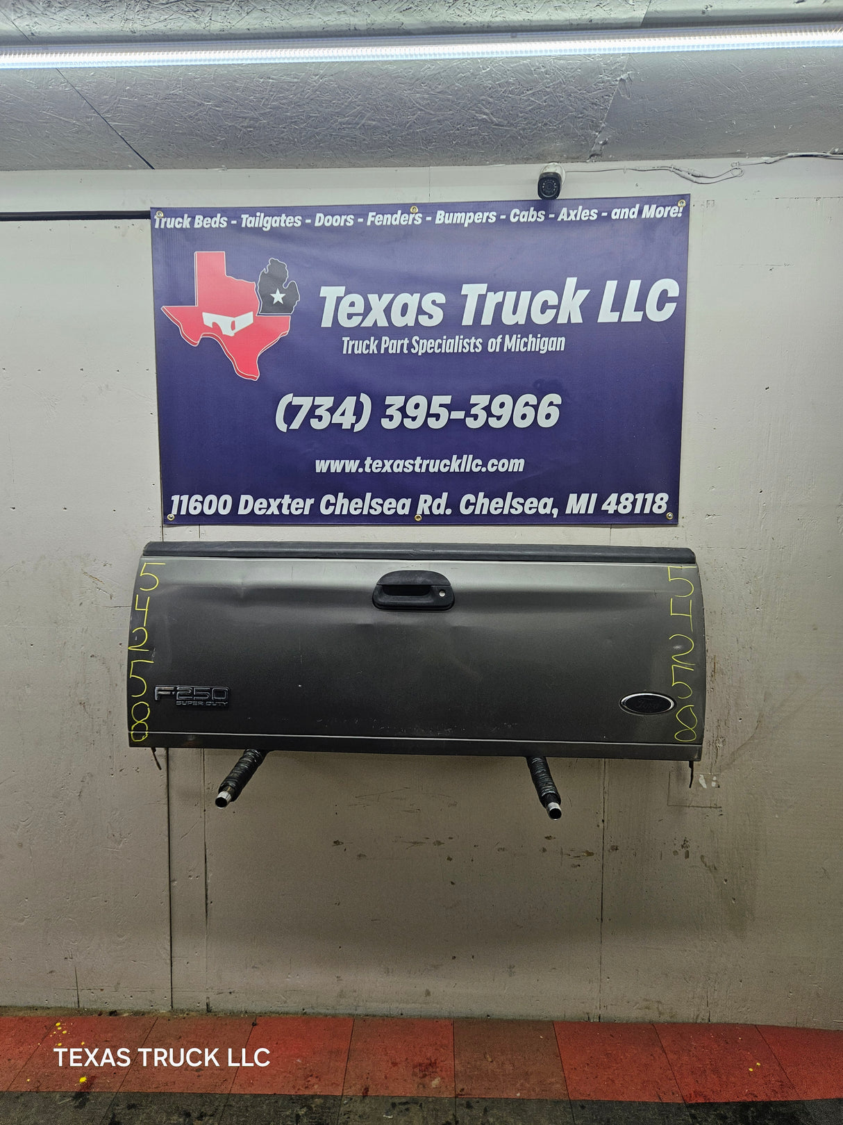 1997-2003 F150 / 1999-2007 Ford Super Duty Tailgate F250 F350 F450 F550