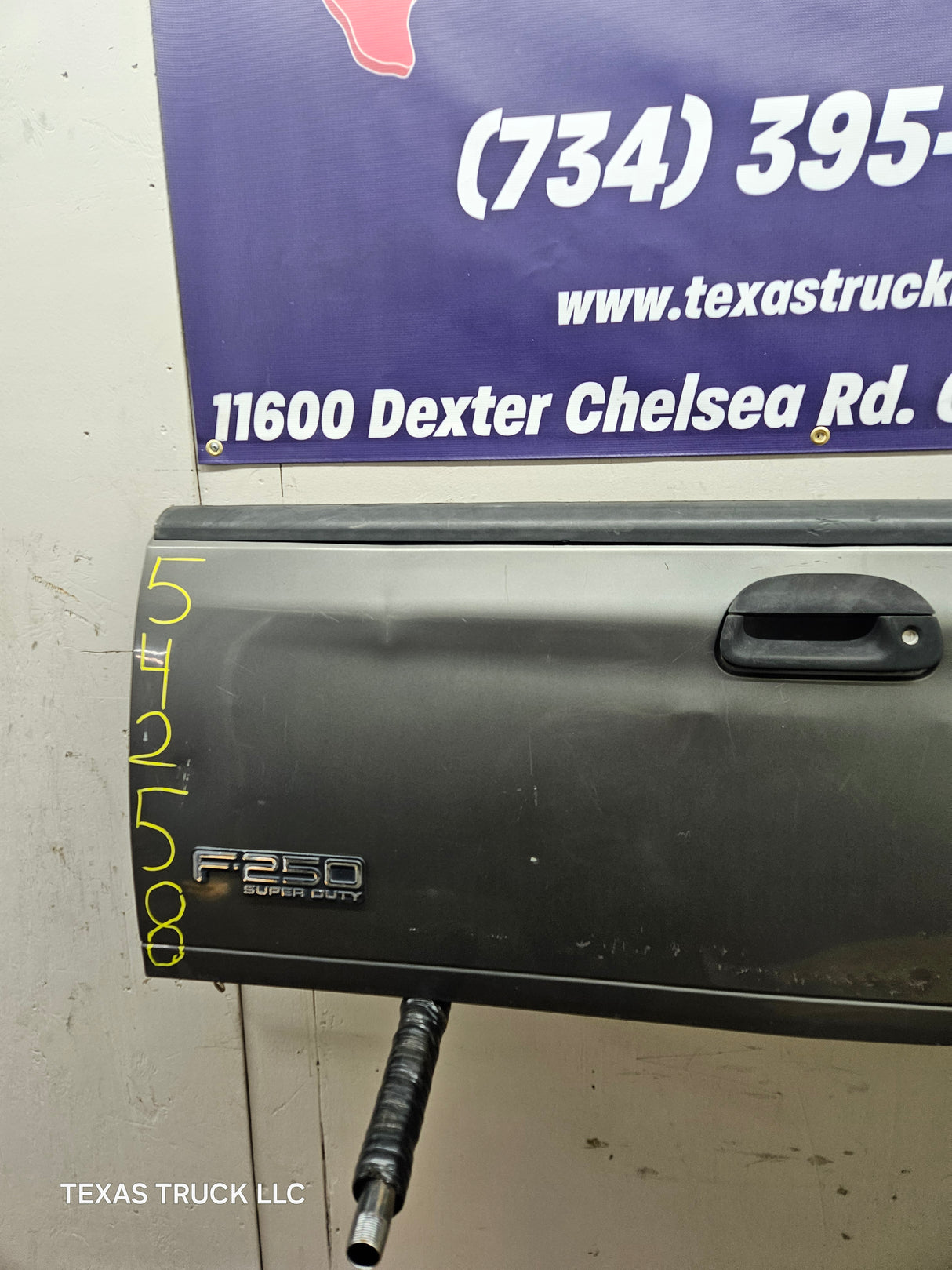1997-2003 F150 / 1999-2007 Ford Super Duty Tailgate F250 F350 F450 F550