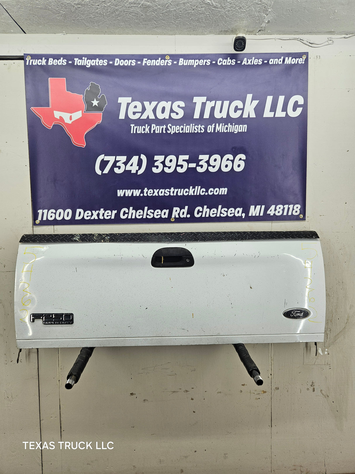 1997-2003 F150 / 1999-2007 Ford Super Duty Tailgate F250 F350 F450 F550